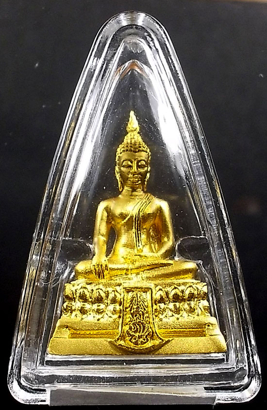 พระพุทธรูปคุ้มเกล้าฯ เนื้อทองคำ 9K