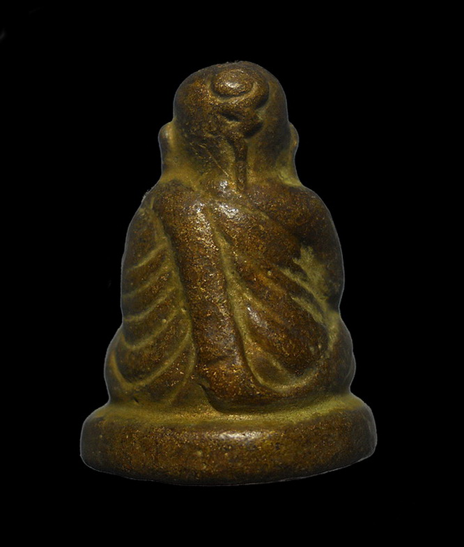 รูปหล่อเนื้อเก่าสวยไม่ทราบที่