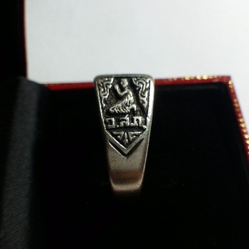 แหวนพระพุทธ หลวงปู่ดู่วัดสะแก ปี2532 ตอกโค๊ด พ.ศ. เนื้อเงิน