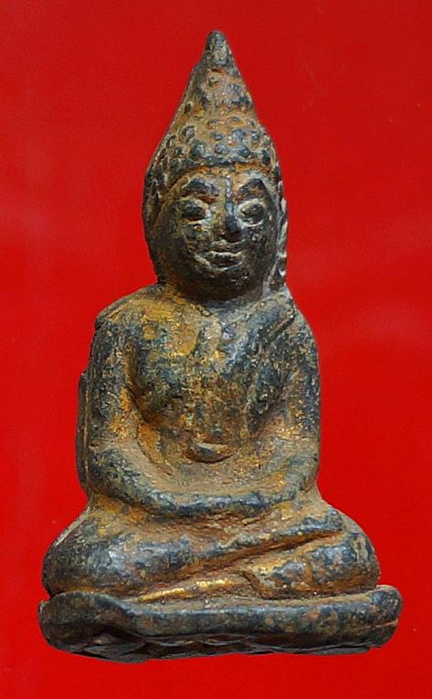 พระชัยวัฒน์(พระแก้บน) เนื้อชินตะกั่ว 