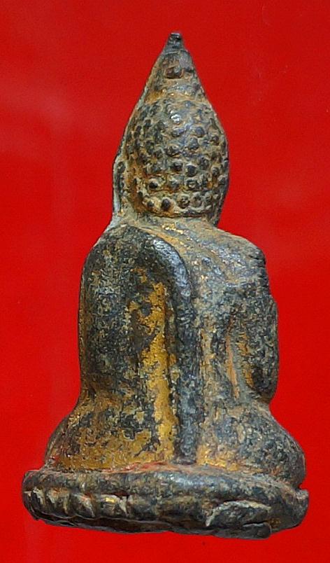 พระชัยวัฒน์(พระแก้บน) เนื้อชินตะกั่ว 