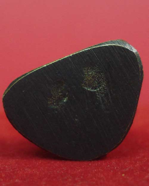 หล่อหลวงพ่อเงิน ตัวหนังสือในพิมพ์ 