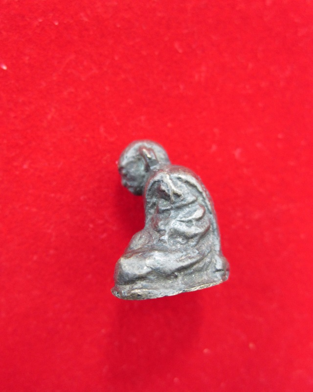 รูปหล่อโบราณ หลวงพ่อเขียน ธมฺมรกฺขิโต วัดสำนักขุนเณร  รุ่นกำนันเถาว์ 