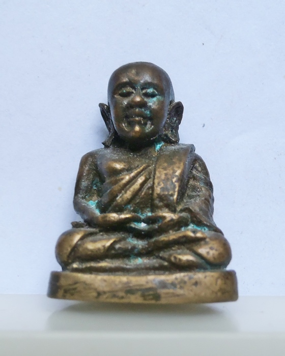 รูปหล่อหลวงพ่อเงิน วัดบางคลาน พิจิตร