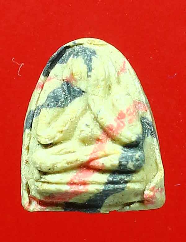 พระปิดตาพิมพ์จิ๋ว หลวงพ่อแพ วัดพิกุลทอง ลายเสือสวยมากครับ มีบัตรรับรองเว็บเพื่อนบ้านครับ