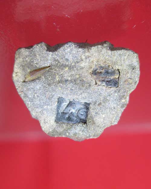 รูปหล่อลอยองค์เนื้ออังคารธาคุหลวงพ่อชา