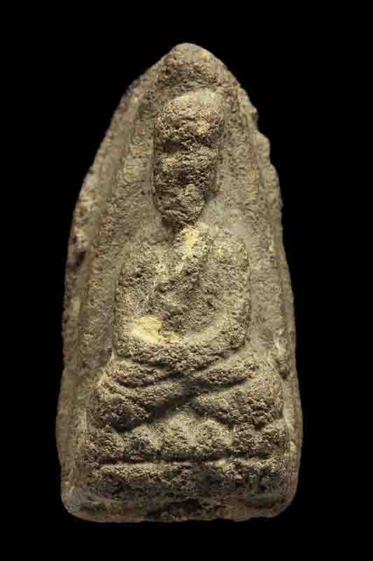 พระหลวงปู่ทวดเนื้อว่าน ปี 2497 พิมพ์กลางชลูด