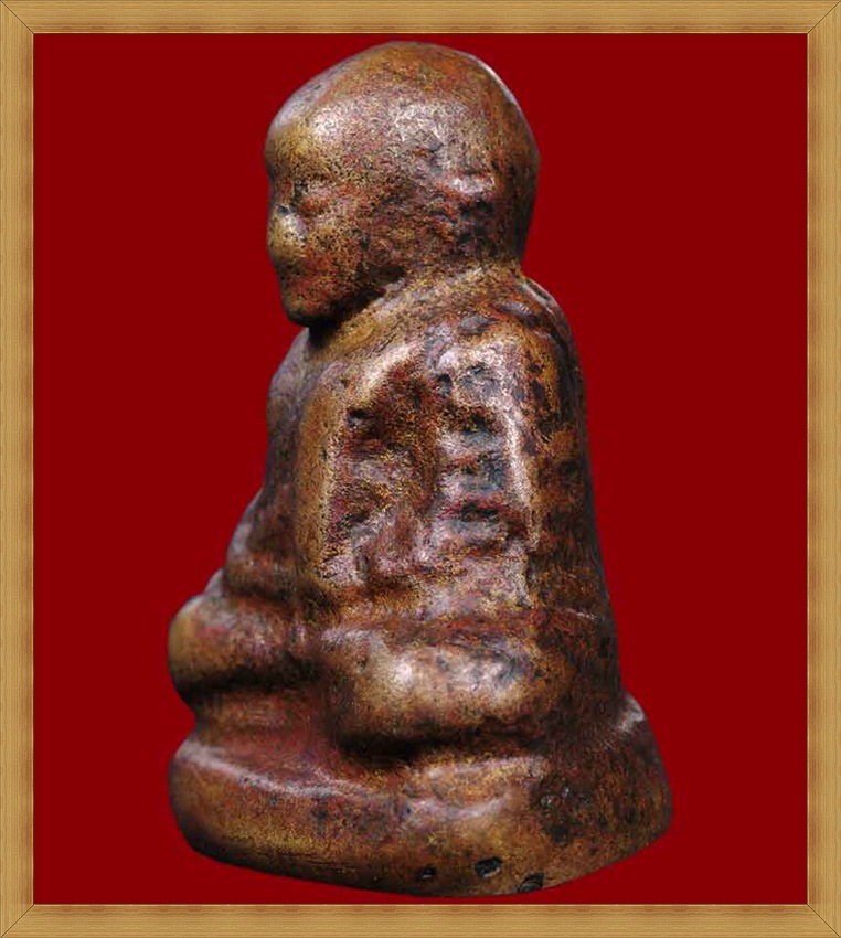 หลวงพ่อเงิน วัดบางคลาน ออกวัดห้วยเขน อำเภอบางมูลนาก จังหวัดพิจิตร