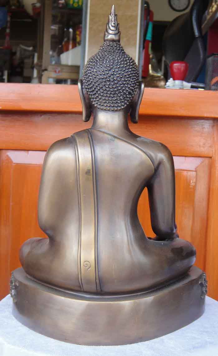 พระเจ้าทันใจ (อธิษฐานขอพรแล้วได้ผลลัพธ์ทันตาเห็นผลทันใจ)