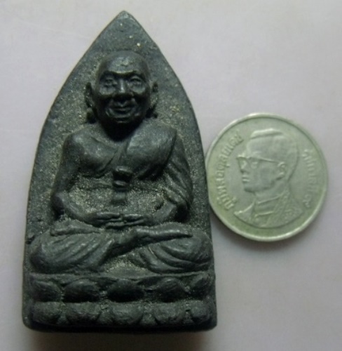 **วัดใจ**หลวงปู่ทวดเนื้อว่านพิมพ์จัมโบ้ วัดทรายขาว รุ่นเสาร์ ๕ ฝังตะกรุด 9 ดอก ปี ๒๕๓๙**อ.นองปลุกเสก