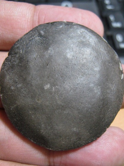 พระงบน้ำอ้อย กรุเตาทุเรียง เนื้อดิน จ.สุโขทัย สภาพสวย 