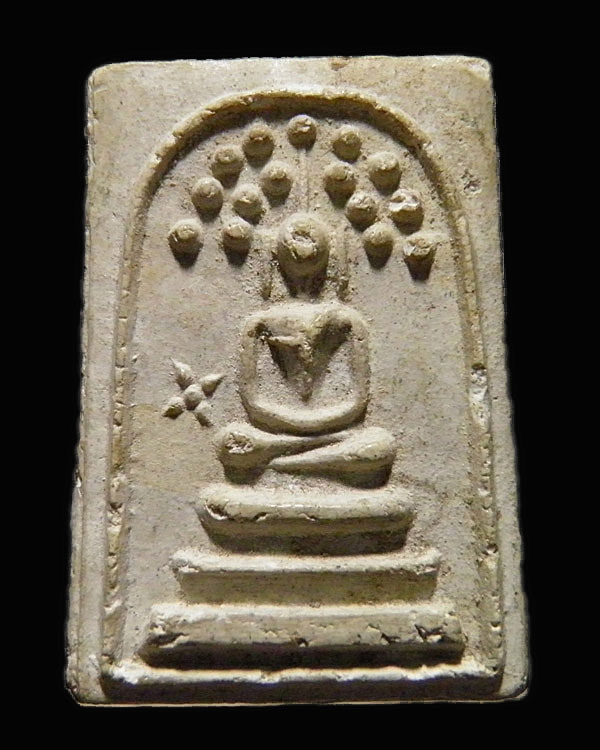 พระสมเด็จปรกโพธิ์ เจ้าคุณเที่ยง วัดระฆังฯ กรุงเทพฯ พิมพ์ข้างดาวซึ่งเป็นเอกลักษณ์พระสมเด็จที่ท่านจัดส