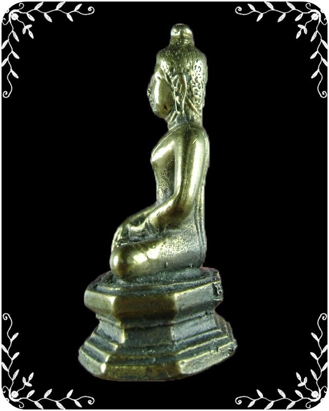 หลวงพ่อรุ่งอรุณ วัดอรุณ  ปี 2519 