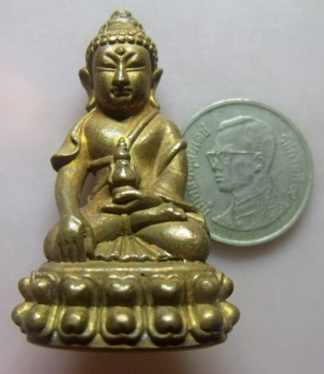 **วัดใจ**พระกริ่งใหญ่ ใต้ฐานตอกโค๊ต+หมายเลข เนื้อโลหะผสม เก่าๆ ไม่ทราบที่**สวยๆ เชิญชมครับ 