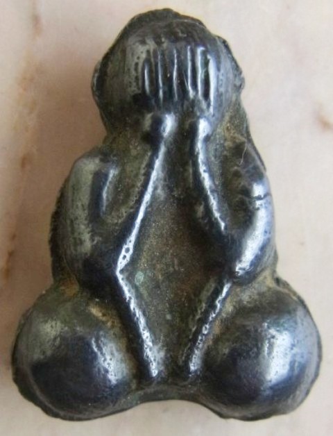 พระปิดตาสองหน้า เนื้อเมฆพัตร หลวงพ่อเดิม วัดหนองโพ ปี2480 เคาะเดียวครับ