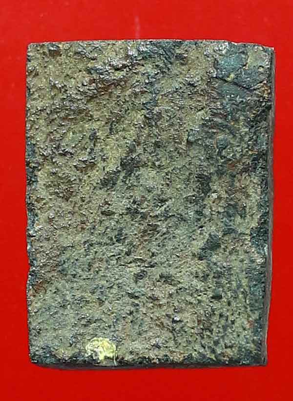 พระลูกหัวใจกำแพง ตัดเดี่ยว กรุเตาทุเรียง เนื้อดิน จ.สุโขทัย พร้อมบัตรรับประกัน 