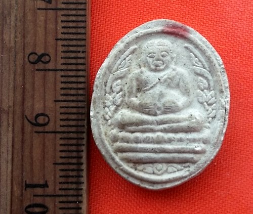 เริ่ม 10 บาท กับ ผงพระสังกัจจายน์ หลวงปู่เกลี้ยง วัดเนินสุทธาวาท จ.ชลบุรี …BB137