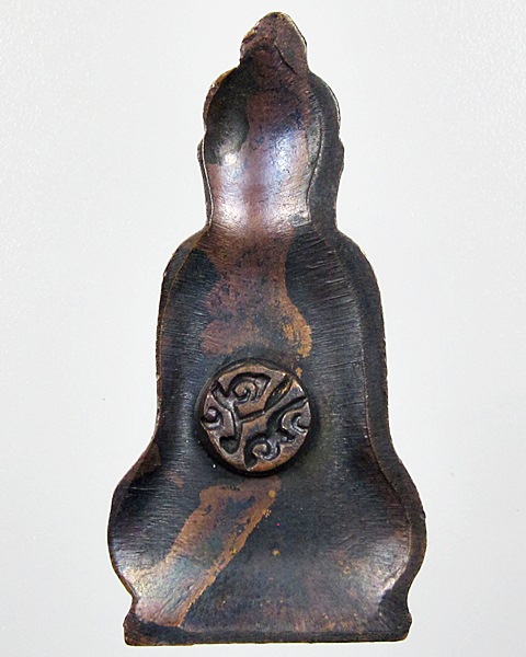 พระหูยาน (ปืนแตก) จ.ป.ร. รุ่น100 ปี วัดราชบพิธ กทม. เนื้อทอง แดงรมดำ ปี2513