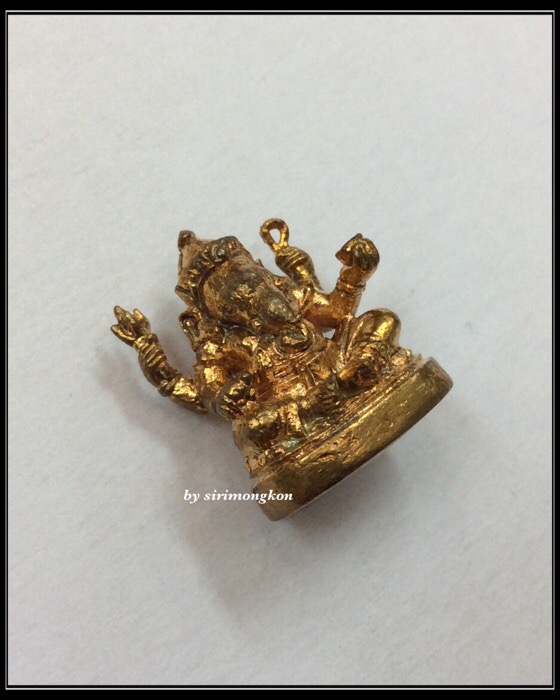 พระพิฆเนศ รุ่นบังเกิดทรัพย์ ปี49 เนื้อสัตตโลหะ กล่องเดิม ปลุกเสกโดย หลวงปู่หงษ์ ณ ปราสาทพนมรุ้ง