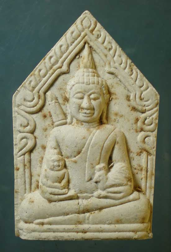 ขุนแผนมหาโชค รุ่นแรก หลวงปู่คำนึง วัดบ้านโดนเอาว์ ศรีสะเกษ
