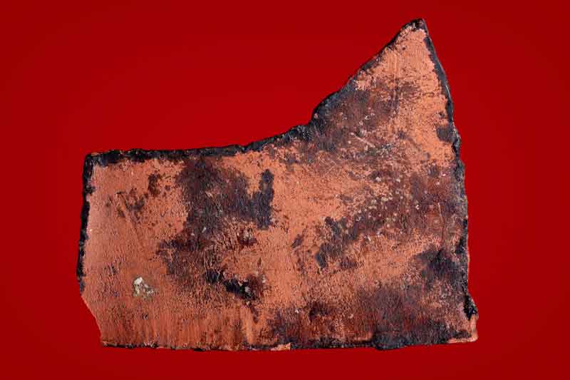 พระโคนสมอ พิมพ์ไสยาส ลงรักปิดทองเดิม สภาพสวย มีลงรักทาชาติแดง 