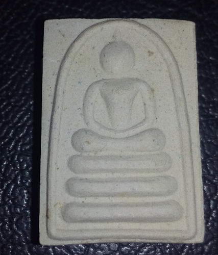 สมเด็จคะแนน แพ3พัน หลวงพ่อแพ วัดพิกุลทอง สวยๆพร้อมกล่องเดิมครับ