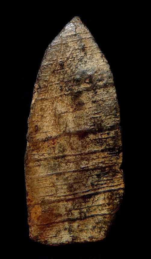 พระกำแพงลีลา แก่ว่าน อีกหนึ่งพระพิมพ์แห่งพระกรุสกุลกำแพงเพขร