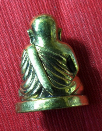 รูปหล่อเนื้อทองเหลืองขัดเงา หลวงพ่อเงิน วัดบางคลาน เททองวัดบวรฯ พิธีใหญ่ สวยงามจริงๆ ครับ