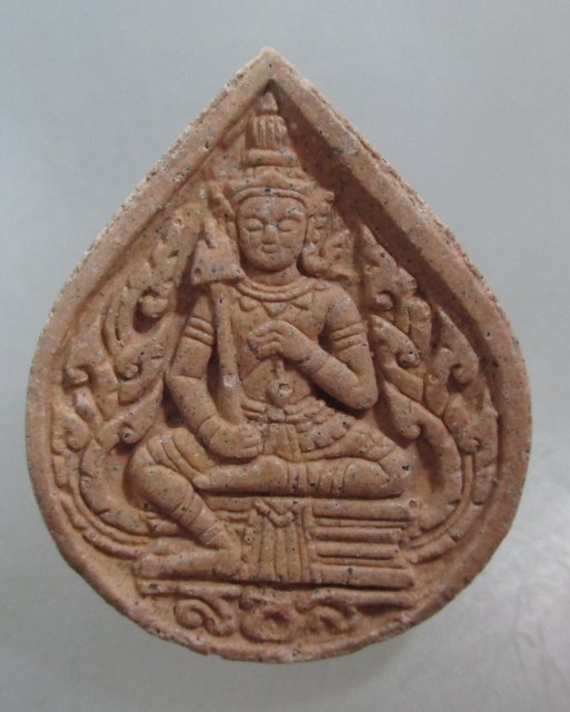 20 บาท พระพิฆเนศ-พระวิษณุ เนื้อผง