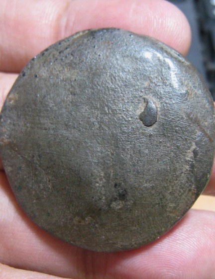 พระงบน้ำอ้อย กรุเตาทุเรียง เนื้อดิน จ.สุโขทัย สภาพสวย