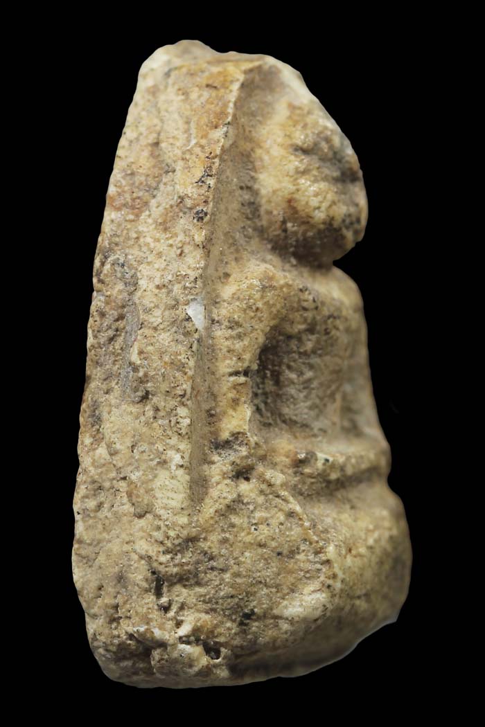 พระกรุวัดเงิน คลองเตย พิมพ์พระคง ค่ะ