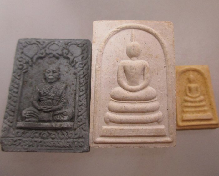 20 บาท ที่ระลึกพระราชทานเพลิงศพหลวงพ่อแสวง วัดลาดทราย จ อยุธยา