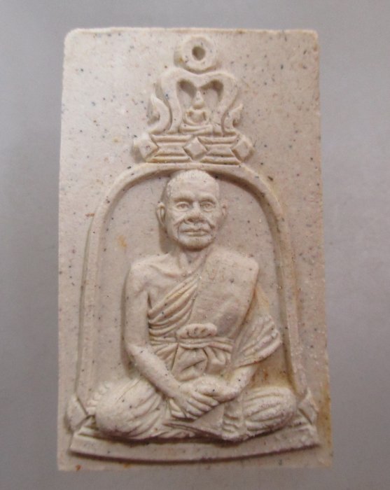 20 บาท พระผงหลวงพ่อเนื่อง วัดจุฬามณี จ สมุทรสงคราม ปี ๓๙