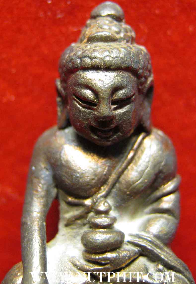 ครบชุดยันกล่อง พระกริ่ง หลวงปู่คร่ำ วัดวังหว้า ระยอง*146