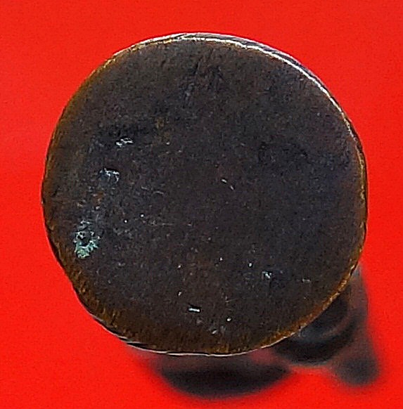 สีวลีเนื้อทองผสมหลวงปู่แฉ่งวัดบางพัง