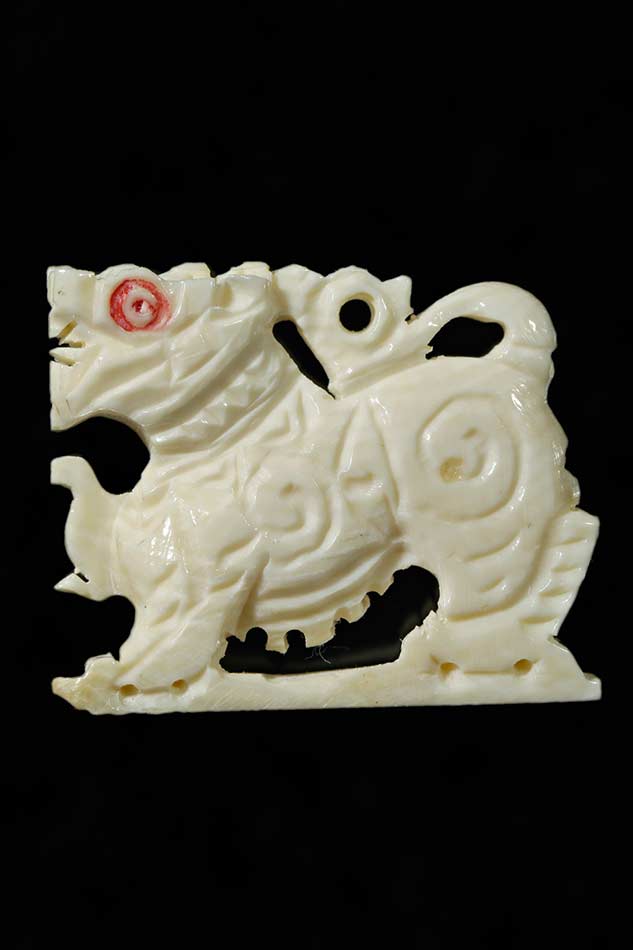 สิงห์งาแกะหลวงปู่ทิม ปี 46 โค๊ตเลข 5  