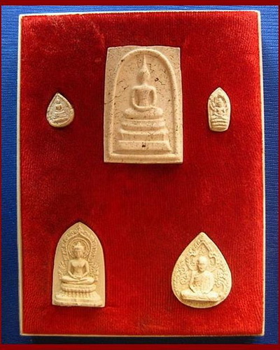 พระผงชุดปัญจมหาชัยมงคล วัดอินทรประชาราษฎร์ ลพ.เกษม เขมโก ชุดกรรมการปี17