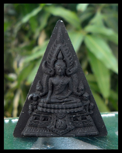 >> เคาะเดียว << พระพุทธชินราชจำลอง เนื้อผง 84 พรรษา พระบาทสมเด็จพระเจ้าอยู่หัว