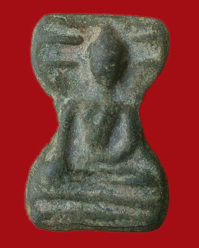 พระมเหศวร กรุวัดสว่างอารมณ์ จ.สุพรรณบุรี เนื้อชิน พิมพ์ใหญ่