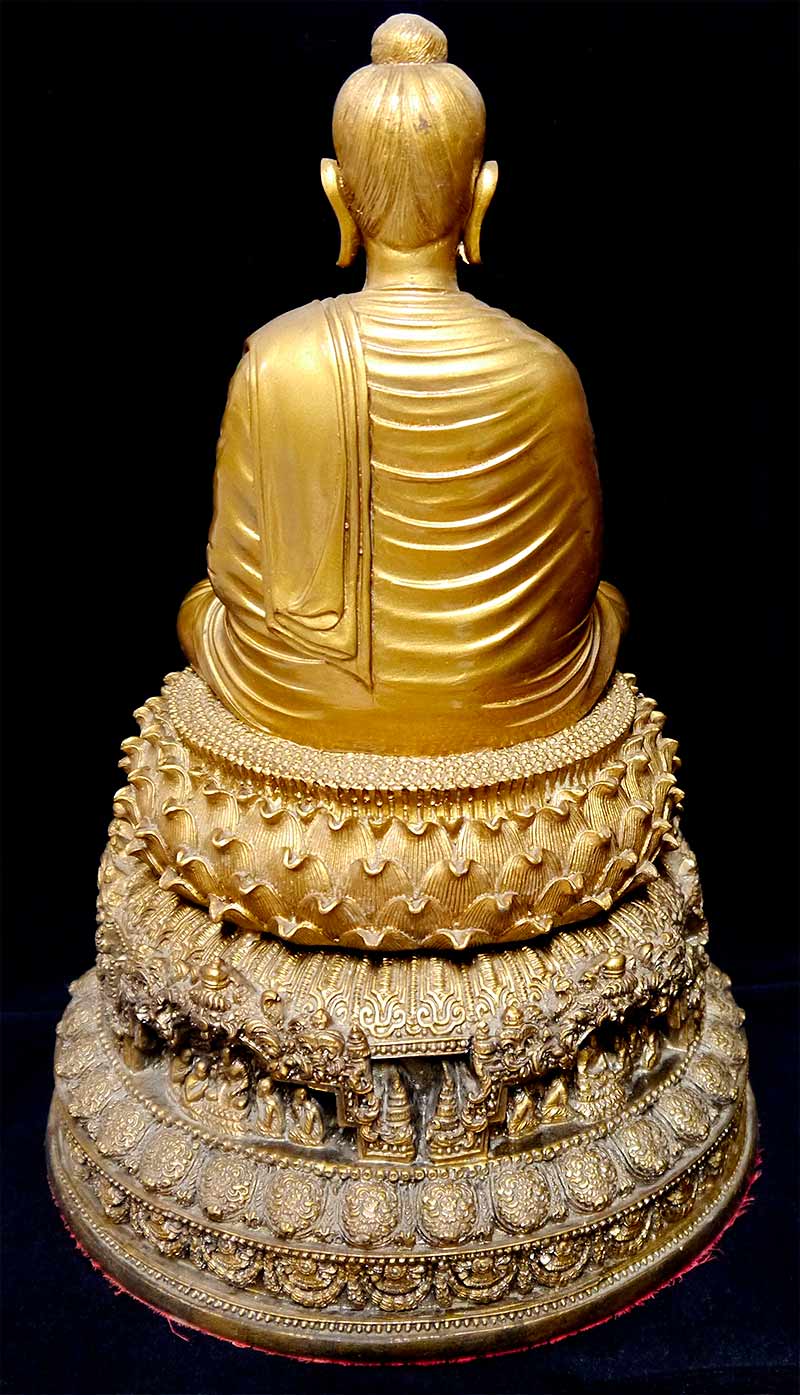พระพุทธชัยมงคล ฐานสี่แดนพุทธภูมิ ศูนย์รวมเสียงชาวพุทธจัดสร้าง ปี ๒๕๓๒ เนื้อเรซิ่น 
