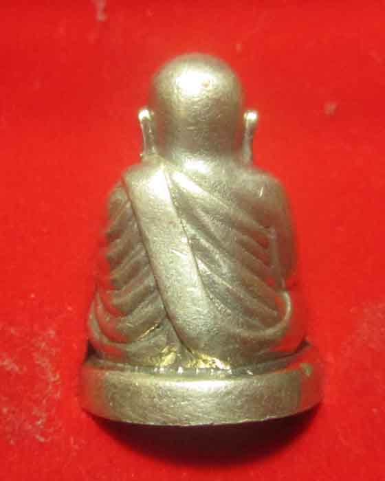 รูปเหมือนหลวงพ่อเงิน 91ปี กรมเสมียนตราพิธีดีปลุกเสก 3วาระ วัดสุทัศนเทพวราราม วัดพระแก้ว วัดบางคลาน 