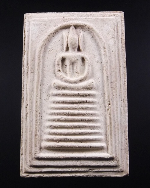 สมเด็จวัดเกศไชโยพิมพ์ 9ชั้น ปี2521 สวยเดิมๆหายากครับ