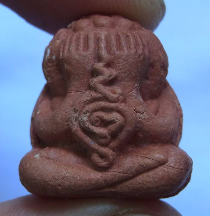 พระปิดตาชมพูนุช ปี53 เนื้อผง หลวงปู่เสก ออกวัดซับลำใย