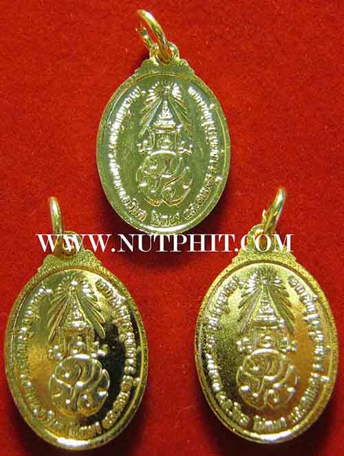 ภปร. ลพ.โสธร กะไหล่ทองเดิม ๆ สวยกริ๊บ ชุด 3 องค์*23