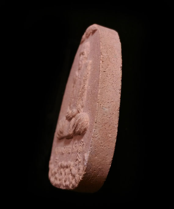 เคาะเดียว พระผงพิมพ์นั่งเมฆหลวงพ่อกวย เนื้อผงชมภูนุช หลวงปู่หมุน ปลุกเสก พิธีสมปราถนา ปี43 