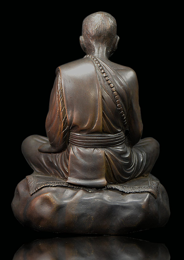 "พระบูชาหลวงปู่หมุน ฐิตสีโล ขนาด 5 นิ้ว หมายเลข 509" 