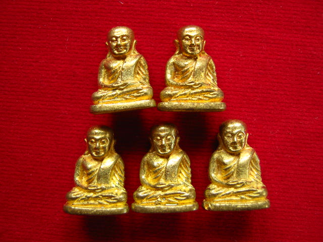 5 องค์ หลวงพ่อเงิน วัดบางคลาน พิมพ์นิยม