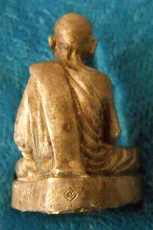 หล่อมหาปราบ หลวงปู่ทิม อุดผงพราย หลวงปู่ธรรมรังษี ลพ.สาคร ลพ.ฟู ลพ.แจ่ม ร่วมปลุกเสก 1ใน 300 องค์