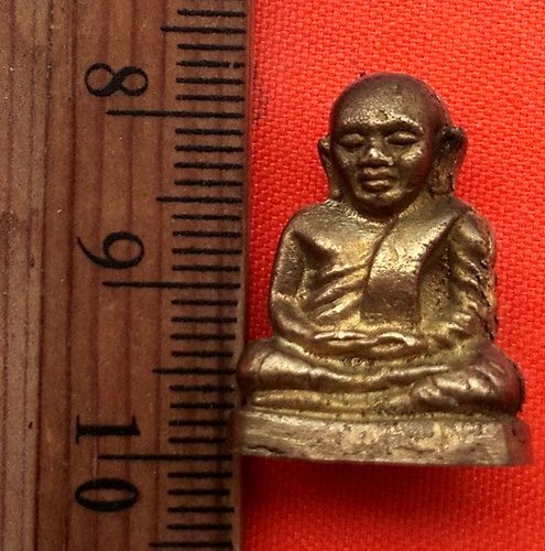 เริ่ม 10 บาท กับ รูปหล่อหลวงพ่อเงิน  .…BF515