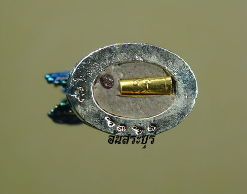 ไก่ รุ่นแรก รุ่นเงินไหลมา (ชุบเงินลงยา) หลวงพ่อรวย วัดตะโก จ.พระนครศรีอยุธยา